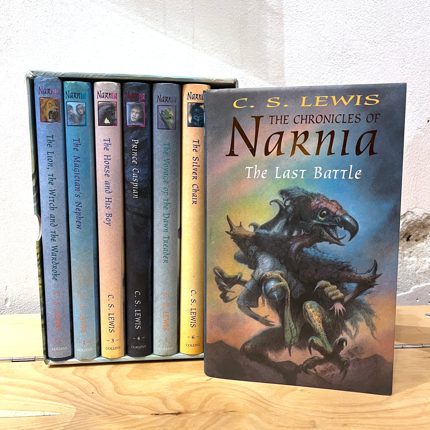 The Chronicles of Narnia, collection of 7 books - C.S. Lewis