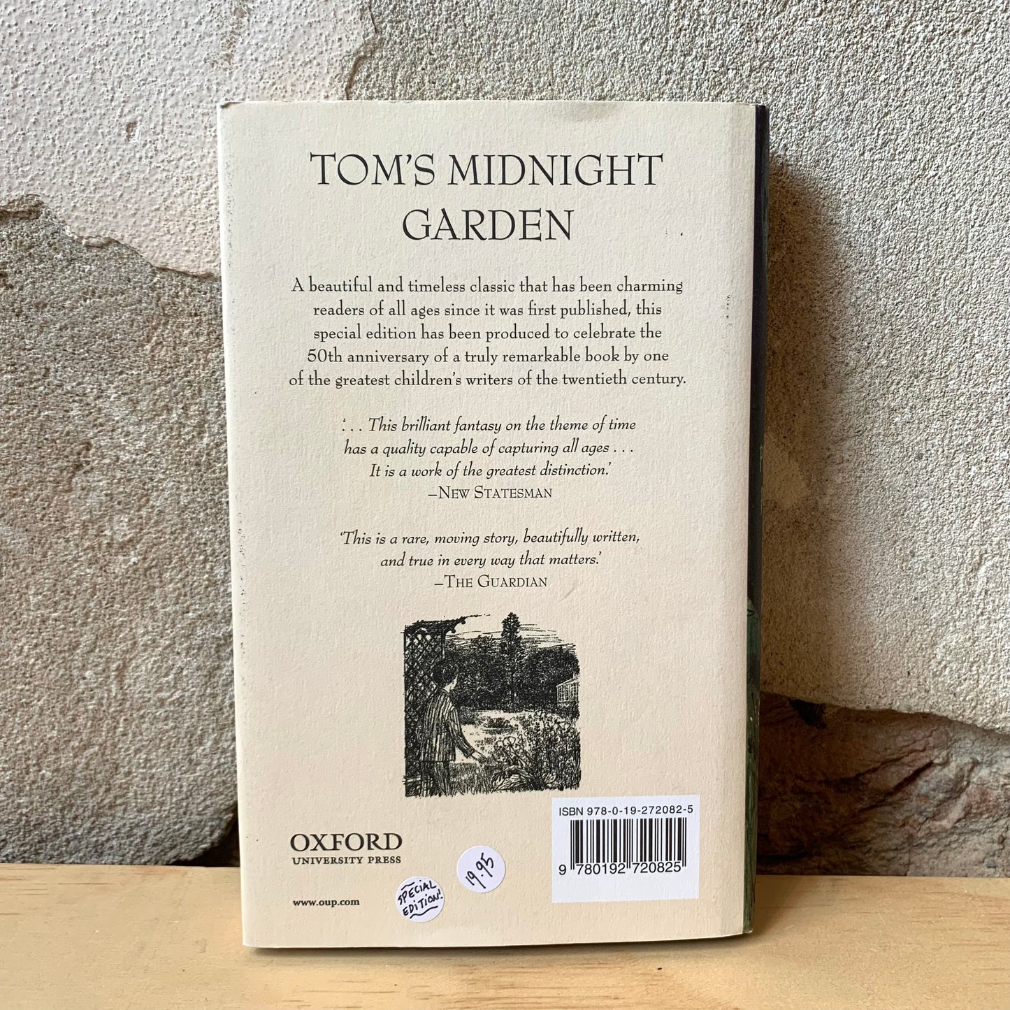 Tom's Midnight Garden – Philippa Pearce
