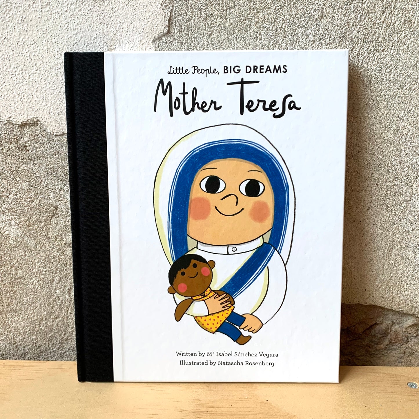 Little People Big Dreams: Mother Theresa – Isabel Sanchez Vegara