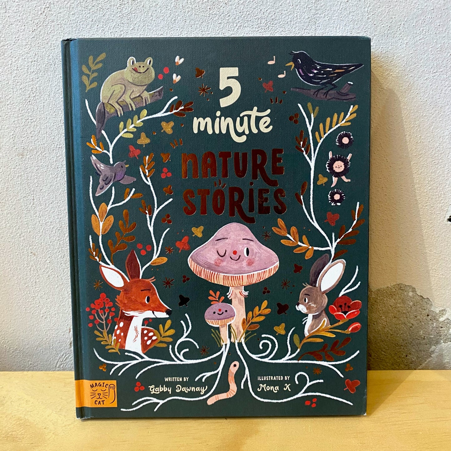 5 Minute Nature Stories - Gabby Dawnay, Mona K